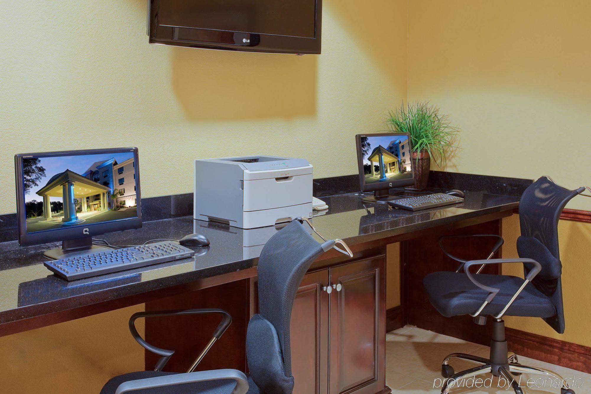 Holiday Inn Express Hotel & Suites Pensacola-West Navy Base By Ihg Beach Haven Esterno foto