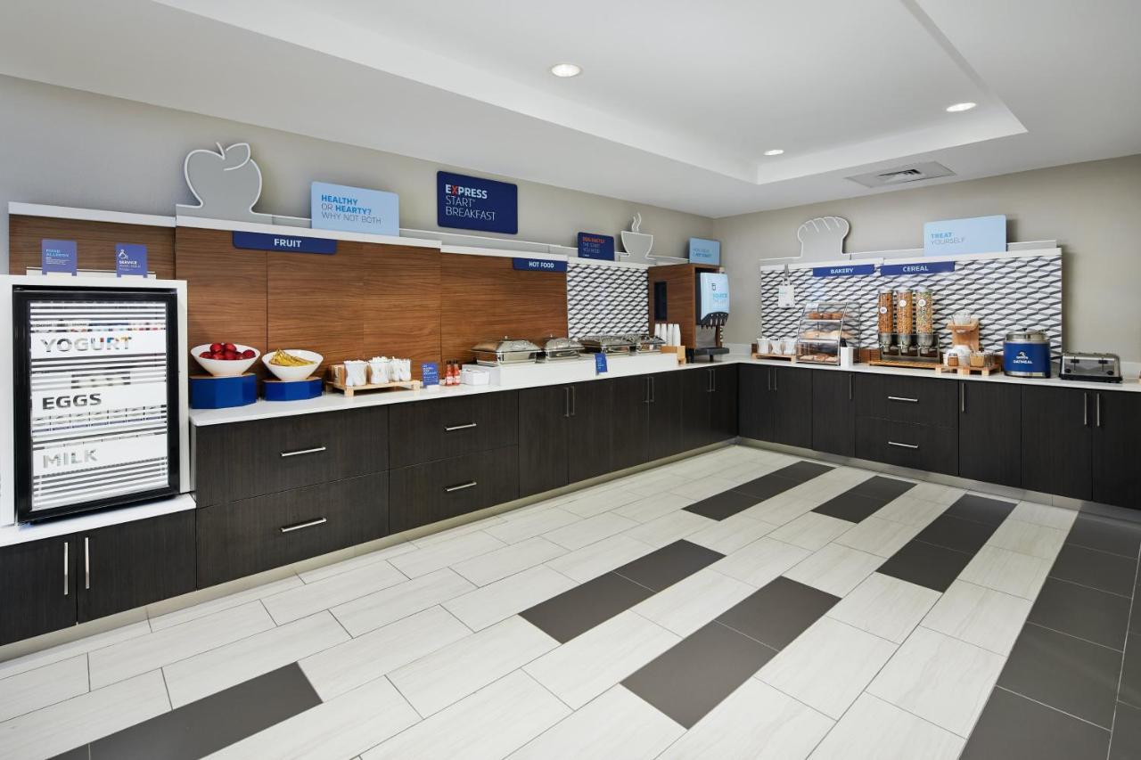 Holiday Inn Express Hotel & Suites Pensacola-West Navy Base By Ihg Beach Haven Esterno foto