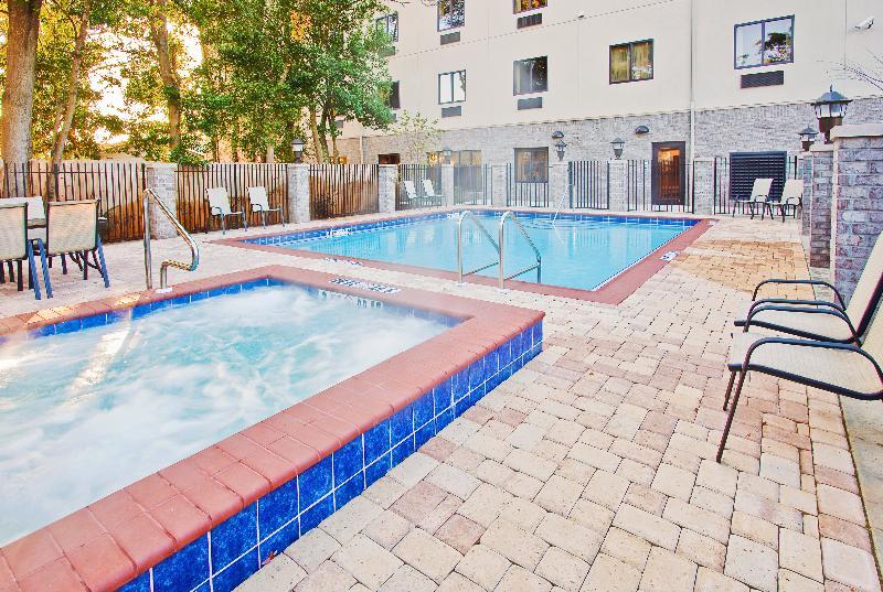Holiday Inn Express Hotel & Suites Pensacola-West Navy Base By Ihg Beach Haven Esterno foto